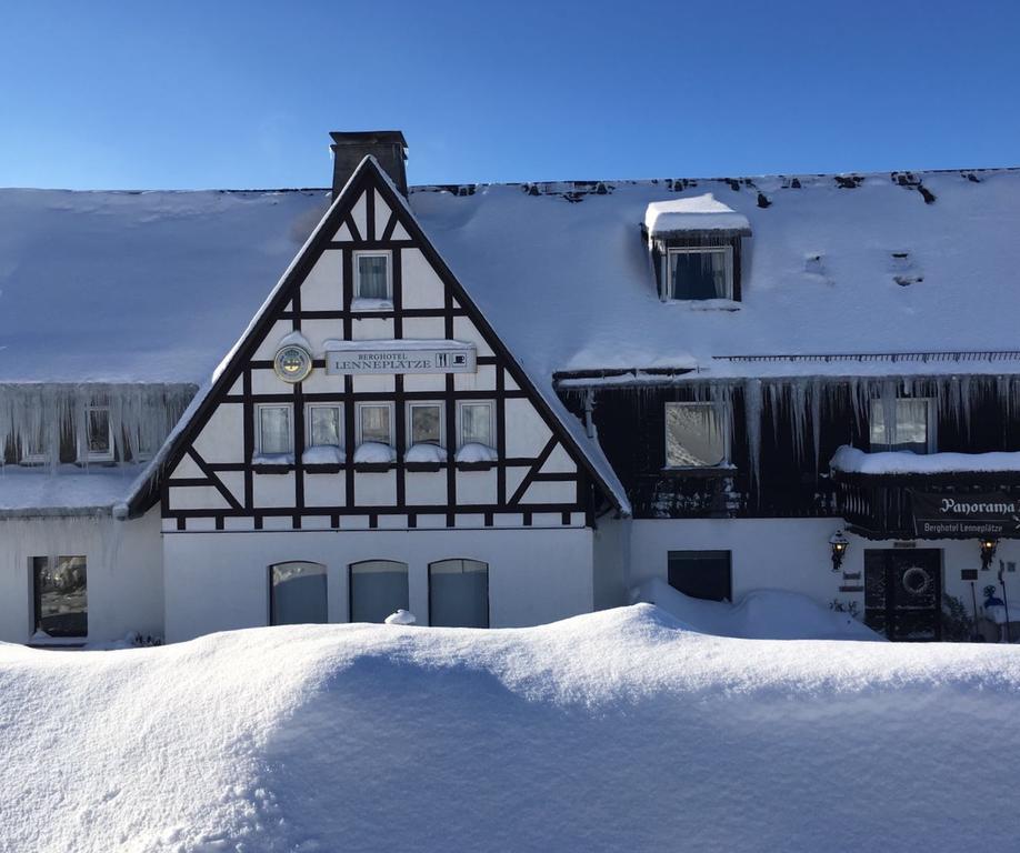 Berghotel Lenneplaetze Winterberg Extérieur photo